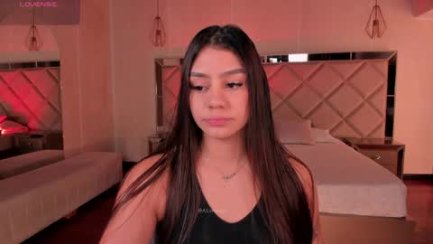 Snapshot of allyjensen chatting on 24, 4, 2026 Alisson online show from 24, 4, 2026
