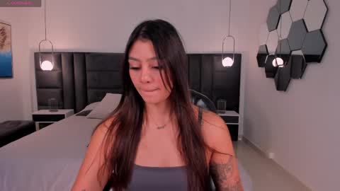 Snapshot of allyjensen chatting on 16, 5, 2026 Alisson online show from 16, 5, 2026
