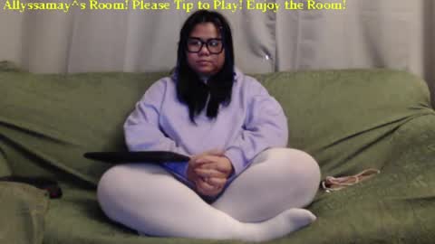 Snapshot of allyssamay chatting on 3, 1, 2025 Allyssamay online show from 3, 1, 2025