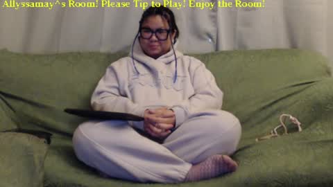 Snapshot of allyssamay chatting on 11, 1, 2025 Allyssamay online show from 11, 1, 2025
