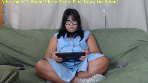 Snapshot of allyssamay chatting on 11, 9, 2025 Allyssamay online show from 11, 9, 2025