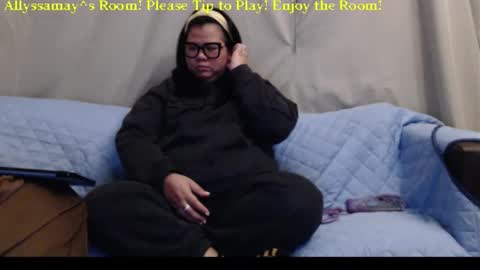 Allyssamay online show from 22, 2, 2026