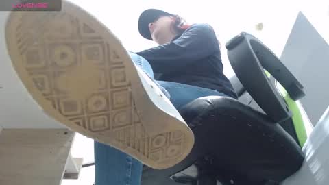 Snapshot of alma_fenix chatting on 4, 3, 2025 ALMA FENIX online show from 4, 3, 2025