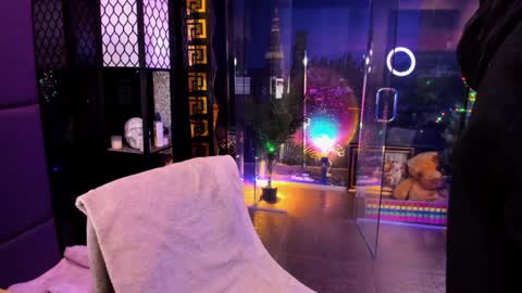 Alma online show from 14, 12, 2025