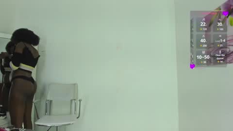 Snapshot of almasaennz chatting on 19, 12, 2024 online show from 19, 12, 2024