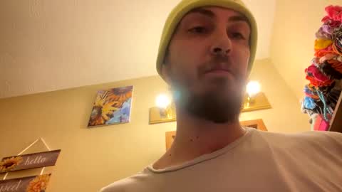 almightyj0420 online show from 28, 2, 2025