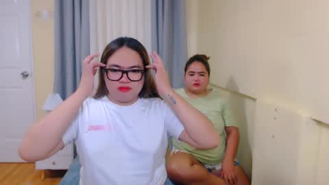 Snapshot of almirablont13 chatting on 26, 4, 2026 Almira online show from 26, 4, 2026