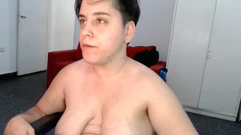 Almond online show from 6, 12, 2024