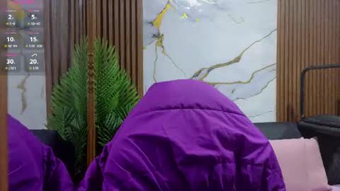 Snapshot of alonddra_tay chatting on 19, 6, 2026 alonddra_tay online show from 19, 6, 2026