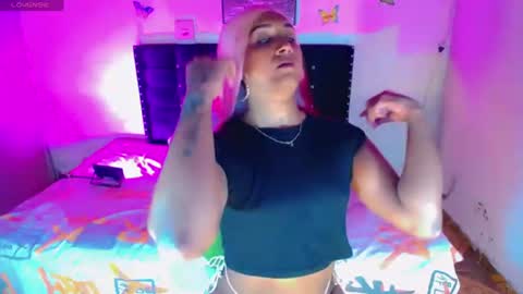 alondragill_ online show from 20, 7, 2026