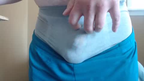 Snapshot of aloneandjustme chatting on 16, 6, 2026 JustMe online show from 16, 6, 2026