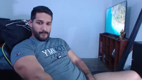 Snapshot of alonxoo chatting on 5, 12, 2024 alonxoo online show from 5, 12, 2024