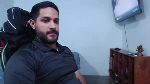 Snapshot of alonxoo chatting on 9, 9, 2025 alonxoo online show from 9, 9, 2025