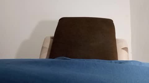 Snapshot of alotofcream chatting on 1, 2, 2025 alotofcream4u online show from 1, 2, 2025