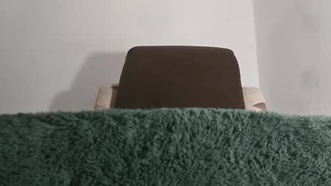 Snapshot of alotofcream chatting on 11, 11, 2025 alotofcream4u online show from 11, 11, 2025