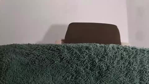 Snapshot of alotofcream chatting on 19, 11, 2025 alotofcream4u online show from 19, 11, 2025