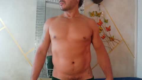 Snapshot of alpha_kong chatting on 11, 9, 2025 Alpha online show from 11, 9, 2025