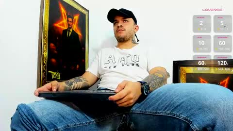 Snapshot of alpha_paganni chatting on 12, 5, 2026 alpha paganni online show from 12, 5, 2026