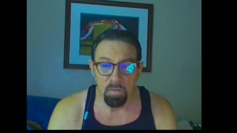 alphablue_wolf1295 online show from 1, 10, 2025