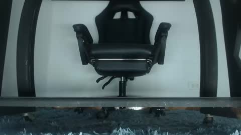 Snapshot of alphacashmaster8 chatting on 2, 3, 2026 MASTER FINDOM DRAIN... online show from 2, 3, 2026