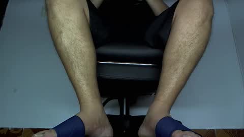 Snapshot of alphacashmaster8 chatting on 31, 3, 2026 MASTER FINDOM DRAIN... online show from 31, 3, 2026