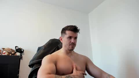Snapshot of alphagodleatherking92 chatting on 12, 5, 2026 LeatherMaster online show from 12, 5, 2026