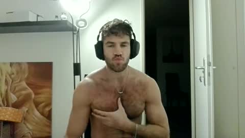 alphah_hunk online show from 20, 11, 2025