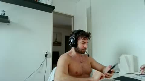 alphah_hunk online show from 10, 1, 2026