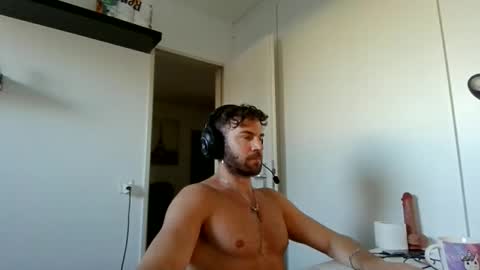 alphah_hunk online show from 20, 3, 2026