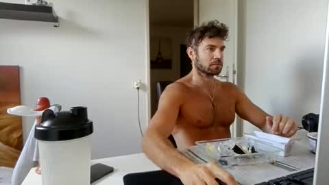 alphah_hunk online show from 17, 5, 2026
