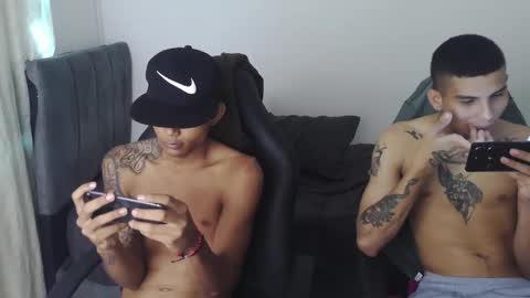 Snapshot of alphas_latins chatting on 15, 5, 2026 alphas_latins online show from 15, 5, 2026