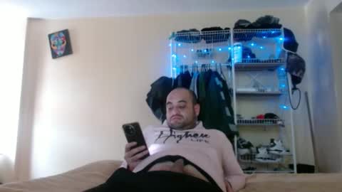 Snapshot of alphaswitchard chatting on 21, 12, 2024 ur god online show from 21, 12, 2024