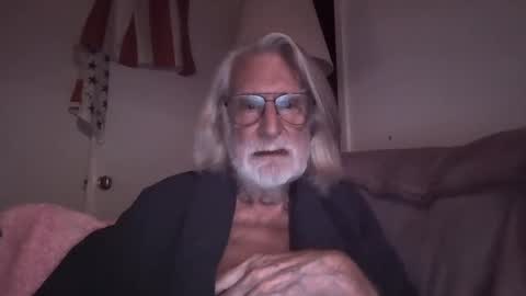 AlphaUniform online show from 16, 9, 2025