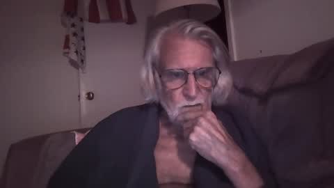 AlphaUniform online show from 11, 10, 2025