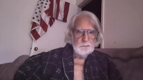 AlphaUniform online show from 15, 4, 2026