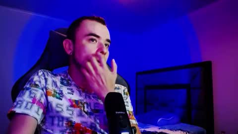 Snapshot of alrevex chatting on 9, 9, 2025 ALEX online show from 9, 9, 2025