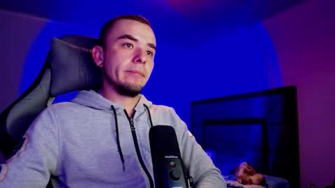 Snapshot of alrevex chatting on 11, 9, 2025 ALEX online show from 11, 9, 2025