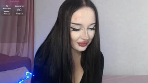 Alter online show from 13, 10, 2025