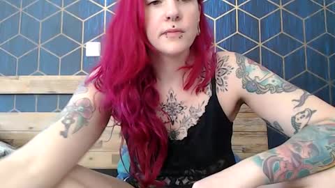 Lily online show from 6, 4, 2026