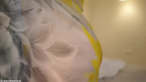 Snapshot of alucidreaming chatting on 28, 9, 2025 Lucid Dreaming online show from 28, 9, 2025