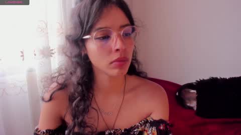 Snapshot of aluna_0310 chatting on 2, 12, 2024 . . online show from 2, 12, 2024