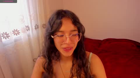 Snapshot of aluna_0310 chatting on 4, 12, 2024 . . online show from 4, 12, 2024