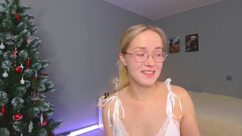 Snapshot of aluntick chatting on 7, 1, 2025 Amelia NEXT STREAM online show from 7, 1, 2025