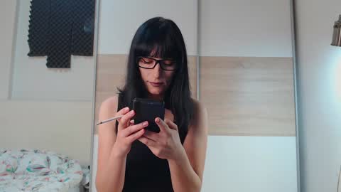 Alice online show from 17, 10, 2025