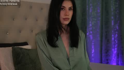 Snapshot of alyonaqueen_ chatting on 3, 1, 2025 Alyona online show from 3, 1, 2025