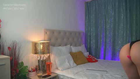 Snapshot of alyonaqueen_ chatting on 21, 2, 2025 Alyona online show from 21, 2, 2025