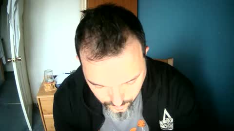 Snapshot of alyr7 chatting on 6, 11, 2025 alyr7 online show from 6, 11, 2025