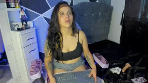 Snapshot of alysa_magic chatting on 1, 6, 2026 alysa magic online show from 1, 6, 2026
