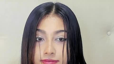  ALYSSA   online show from 10, 1, 2025