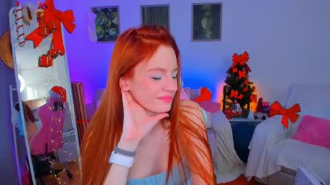 Snapshot of alyssa_smitt chatting on 22, 12, 2024 alyssa_smitt online show from 22, 12, 2024